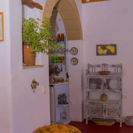 Daire 2 Bd House With Balcony & Sea View Pátmos