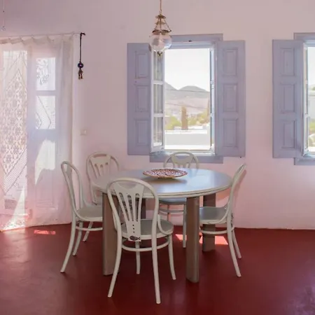 2 Bd House With Balcony & Sea View * Pátmos