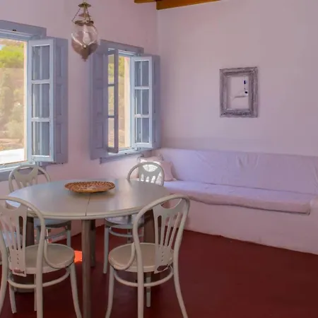 Daire 2 Bd House With Balcony & Sea View